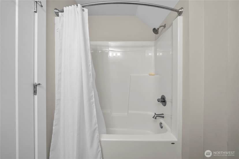 Property photo for 3413 Fox Court, Gig Harbor photo 33