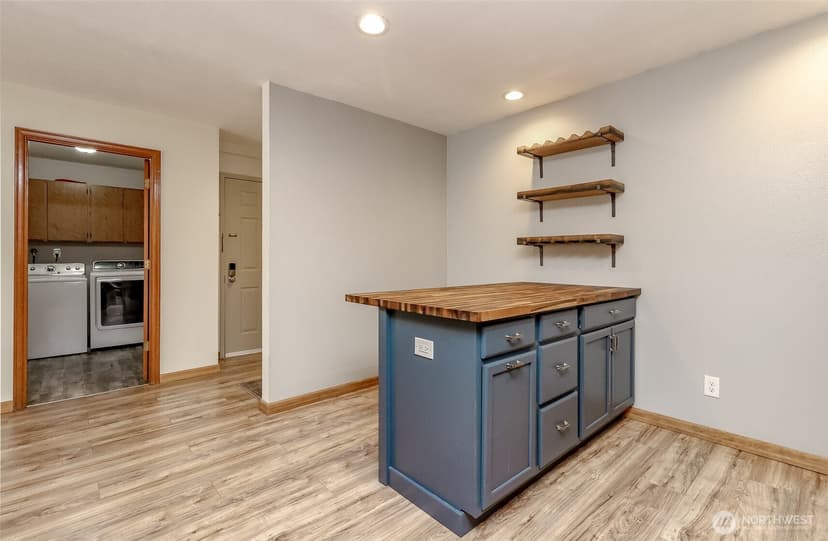 Property photo for 909 N I Street #202, Tacoma photo 10