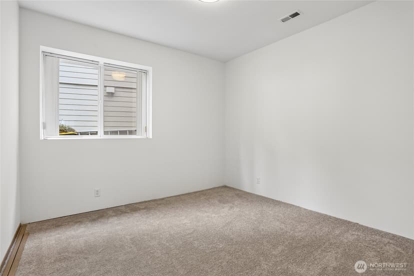 Property photo for 5818 133rd Place SW, Edmonds photo 13