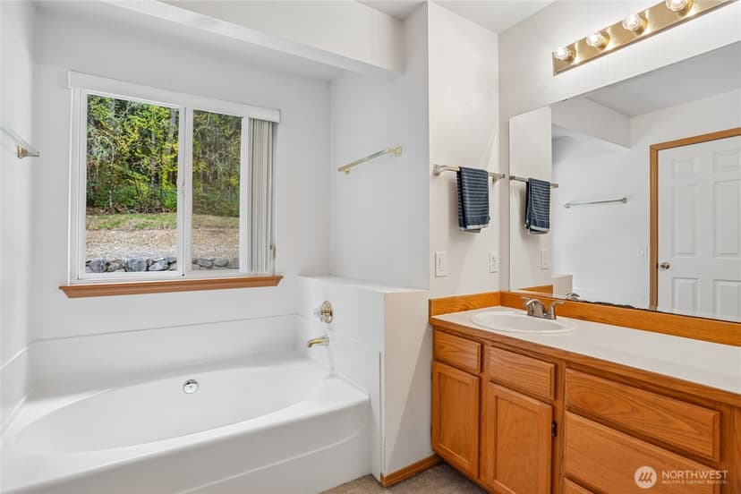 Property photo for 5818 133rd Place SW, Edmonds photo 28