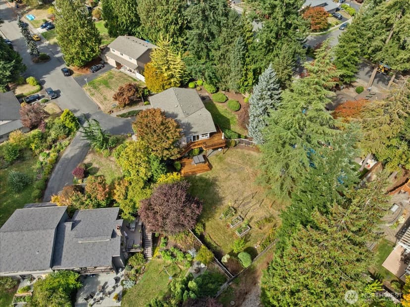 Property photo for 10728 NE 196th Street, Bothell photo 36