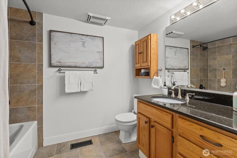 Property photo for 10728 NE 196th Street, Bothell photo 17