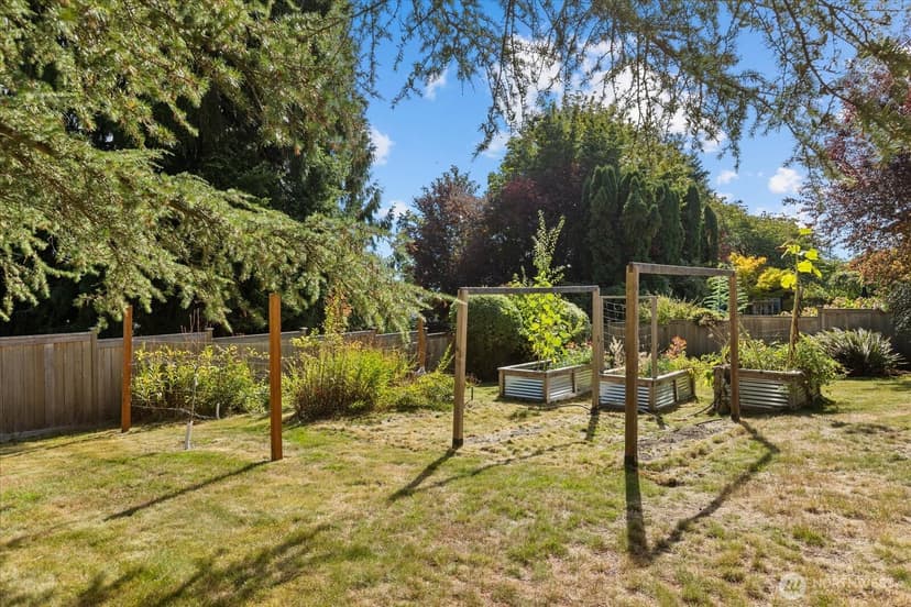Property photo for 10728 NE 196th Street, Bothell photo 29
