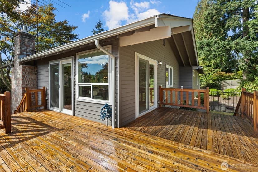 Property photo for 10728 NE 196th Street, Bothell photo 25