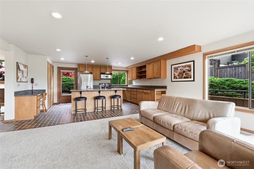 Property photo for 9520 Odin Way, Bothell photo 13