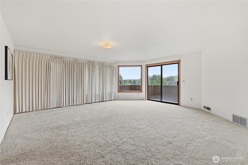 Property photo for 9520 Odin Way, Bothell photo 18