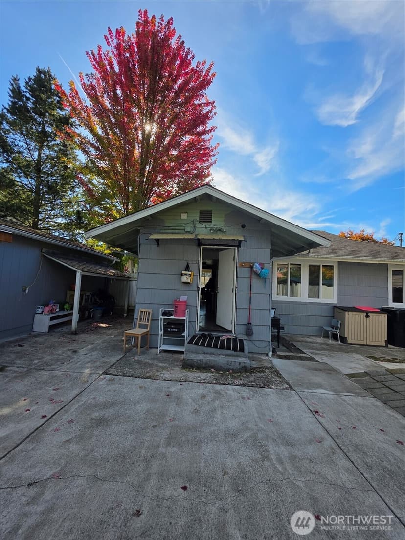 Property photo for 1750 NE 146th Street, Shoreline photo 10