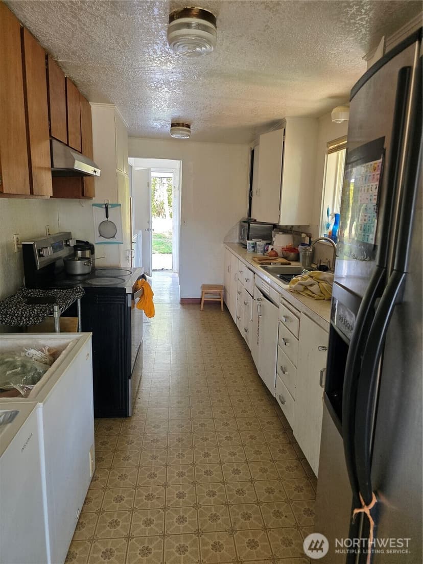 Property photo for 1750 NE 146th Street, Shoreline photo 18