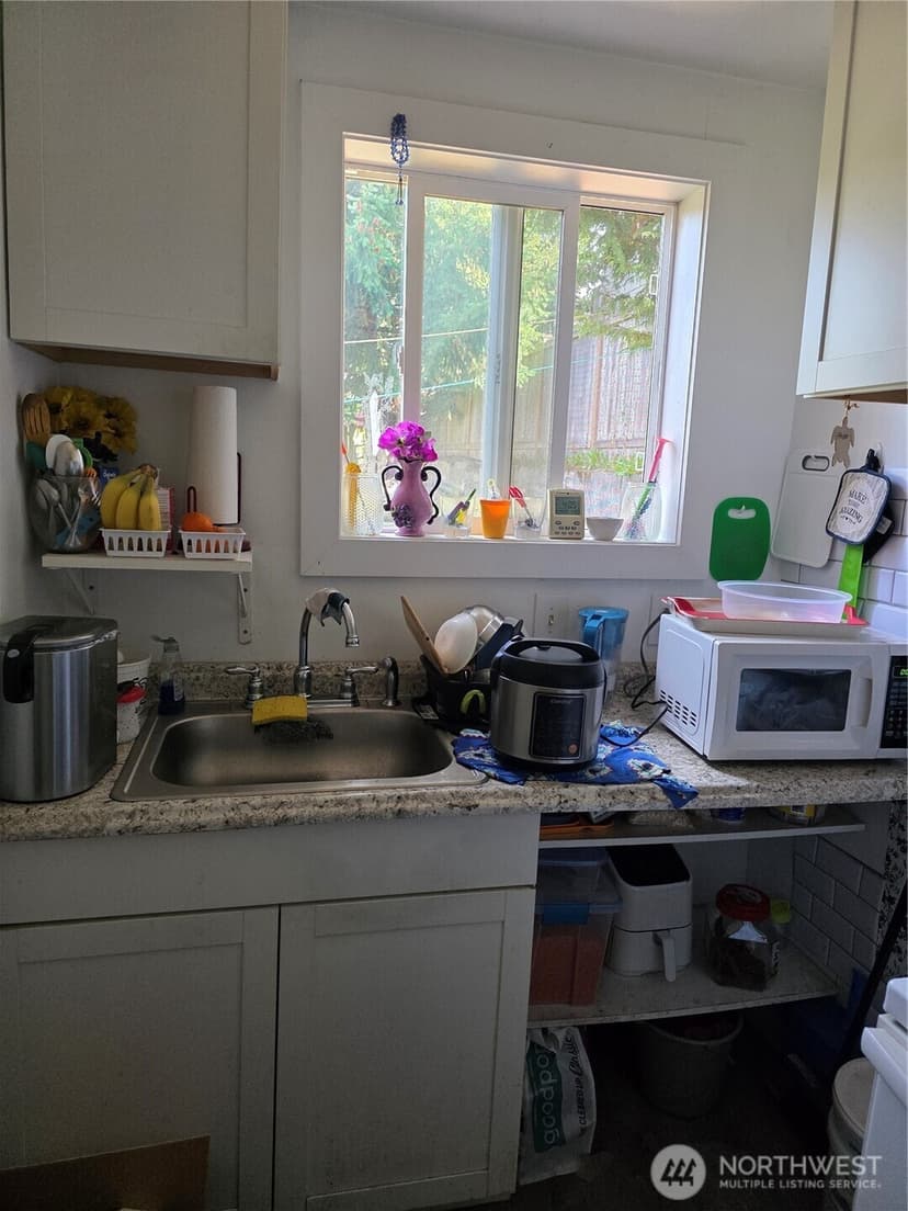 Property photo for 1750 NE 146th Street, Shoreline photo 11
