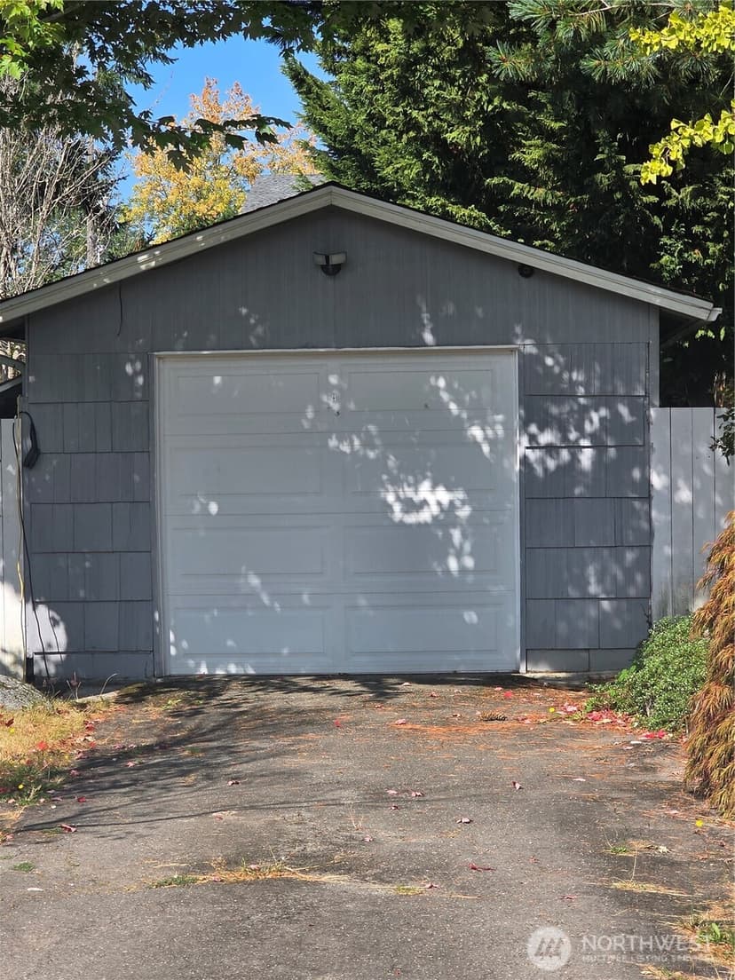Property photo for 1750 NE 146th Street, Shoreline photo 5