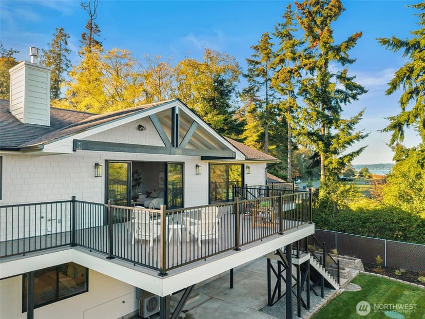 Property photo for 15194 Sunrise Drive NE, Bainbridge Island photo 48