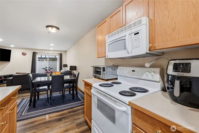Property photo for 5002 S 30th Street #D2, Tacoma photo 3