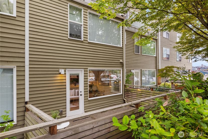 Property photo for 3420 Burke Avenue N #A103, Seattle photo 20