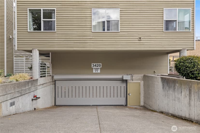 Property photo for 3420 Burke Avenue N #A103, Seattle photo 26