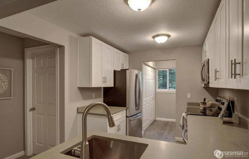 Property photo for 12607 100th Lane NE #L255, Kirkland photo 7