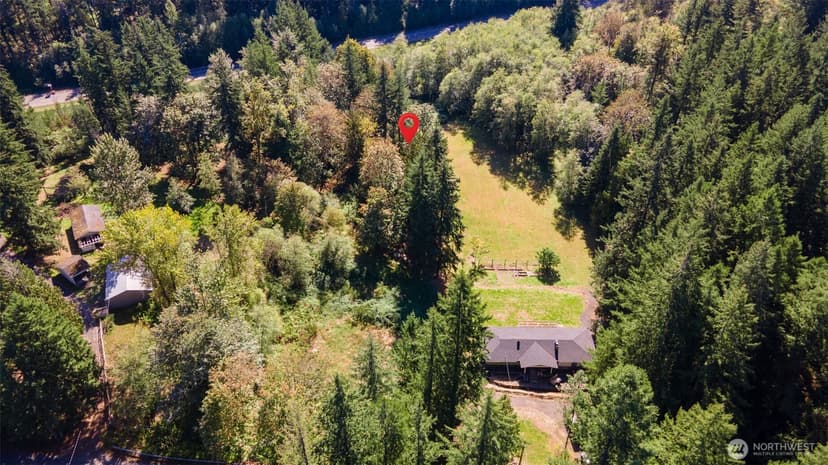 Property photo for 253 XX 200th St SE, Maple Valley photo 5