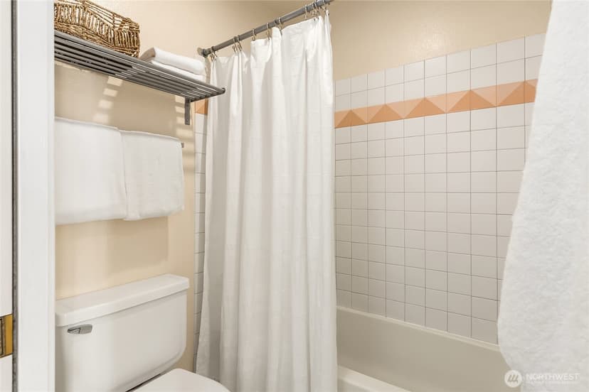 Property photo for 1230 Weaver Road NW #C-5, Bainbridge Island photo 23