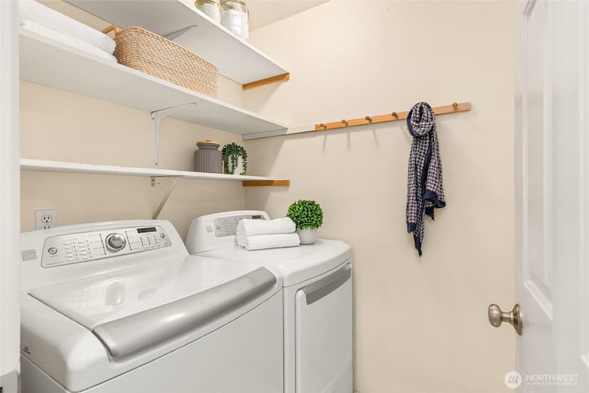 Property photo for 1230 Weaver Road NW #C-5, Bainbridge Island photo 26