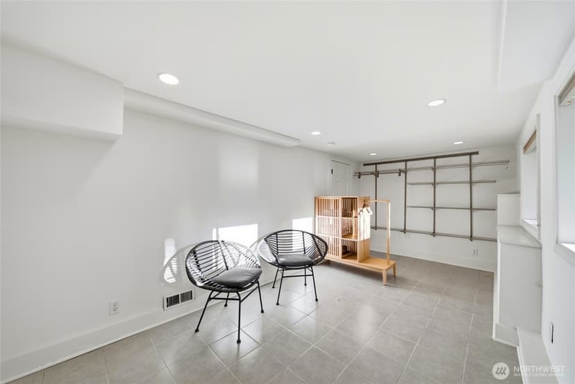 Property photo for 12015 Exeter Avenue NE, Seattle photo 31