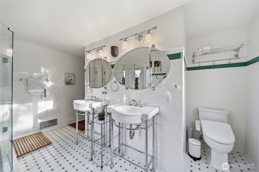 Property photo for 12015 Exeter Avenue NE, Seattle photo 24