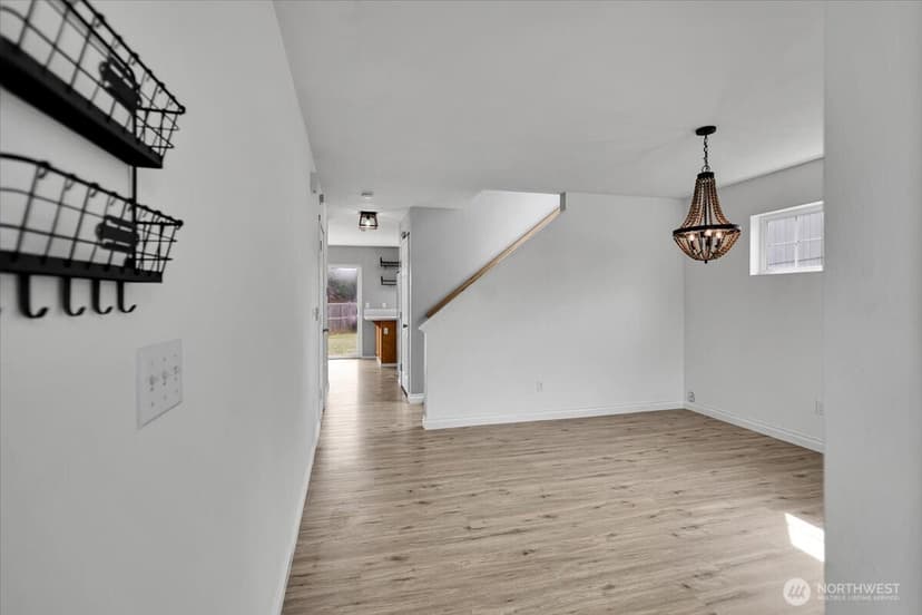 Property photo for 6722 135th Street E, Puyallup photo 4