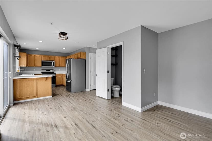 Property photo for 6722 135th Street E, Puyallup photo 17