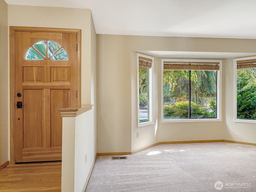 Property photo for 5609 114th Street SW, Mukilteo photo 5