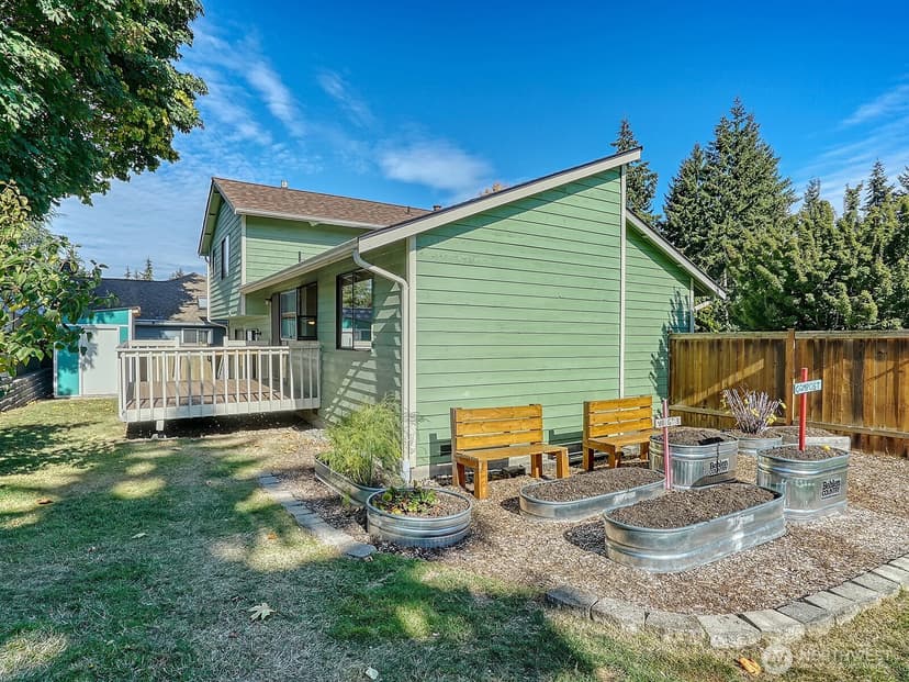 Property photo for 5609 114th Street SW, Mukilteo photo 2