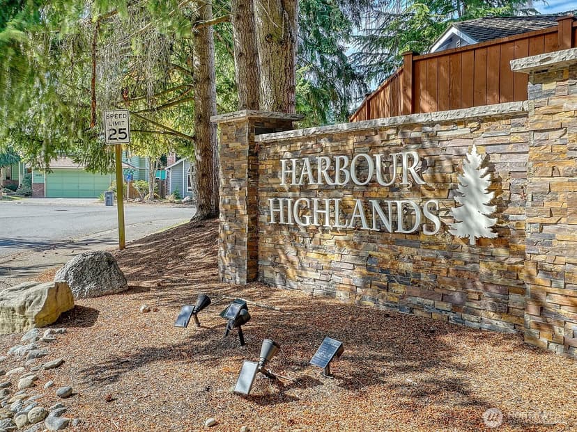 Property photo for 5609 114th Street SW, Mukilteo photo 32