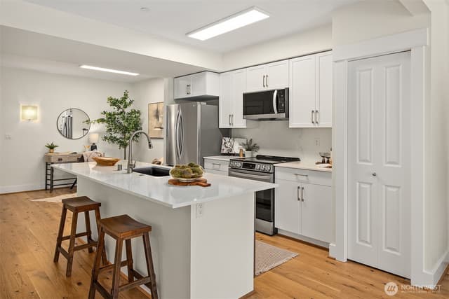 Property photo for 699 John Street #414, Seattle photo 5
