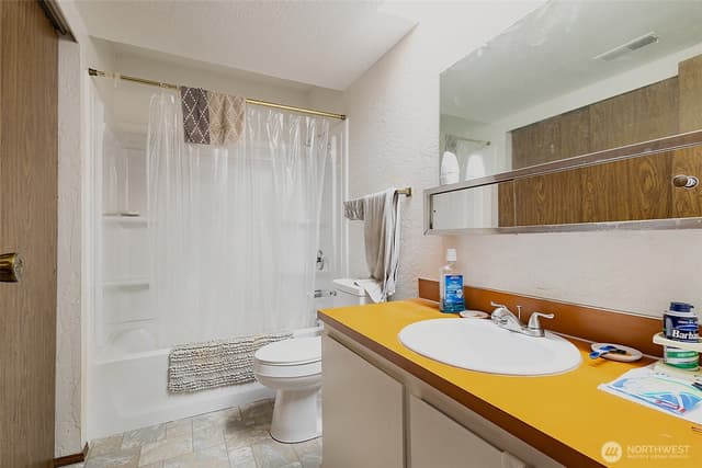 Property photo for 14518 127th Avenue NE #W74, Kirkland photo 5