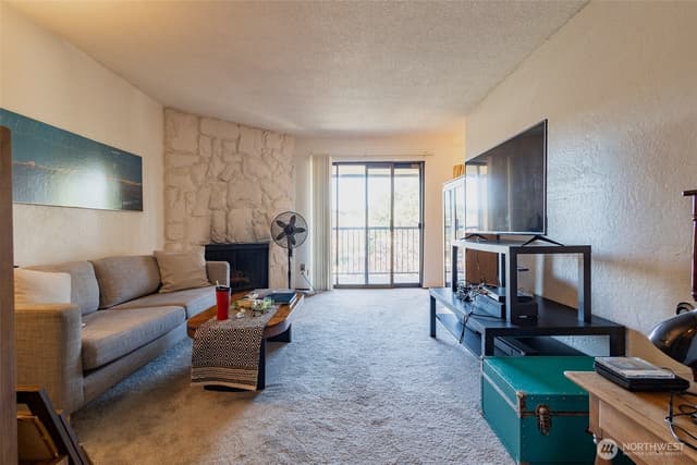 Property photo for 14518 127th Avenue NE #W74, Kirkland