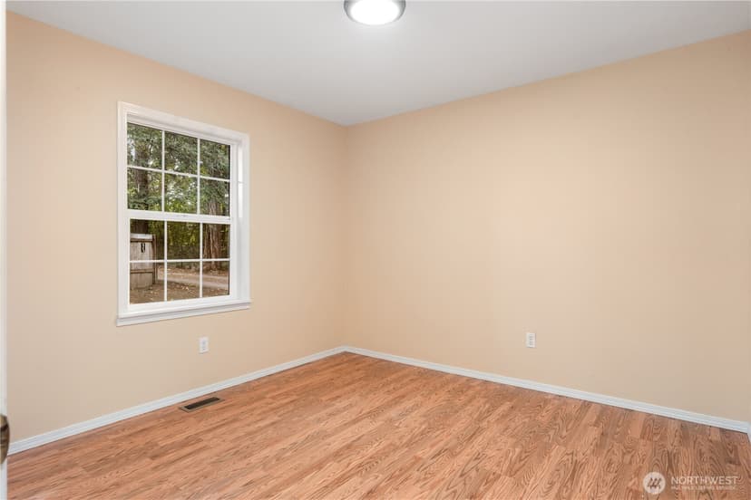 Property photo for 3773 Erlands Point Road NW, Bremerton photo 48