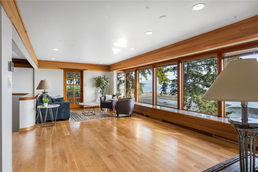 Property photo for 3773 Erlands Point Road NW, Bremerton photo 15