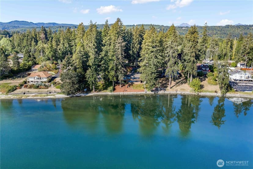 Property photo for 3773 Erlands Point Road NW, Bremerton photo 6