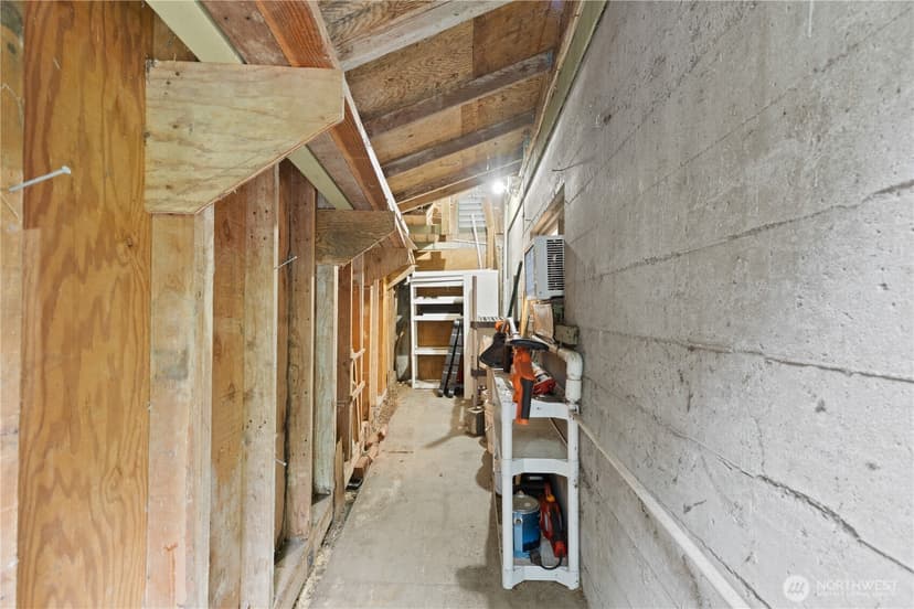Property photo for 707 W Bertona Street, Seattle photo 31