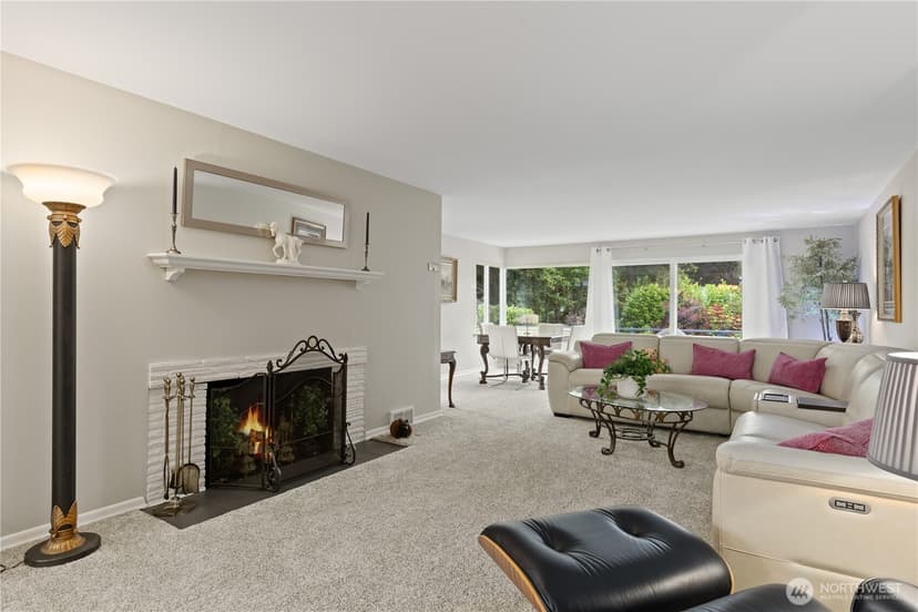 Property photo for 707 W Bertona Street, Seattle photo 8