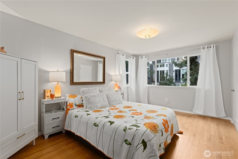 Property photo for 707 W Bertona Street, Seattle photo 19