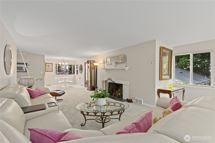 Property photo for 707 W Bertona Street, Seattle photo 12