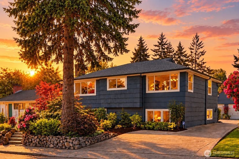 Property photo for 707 W Bertona Street, Seattle