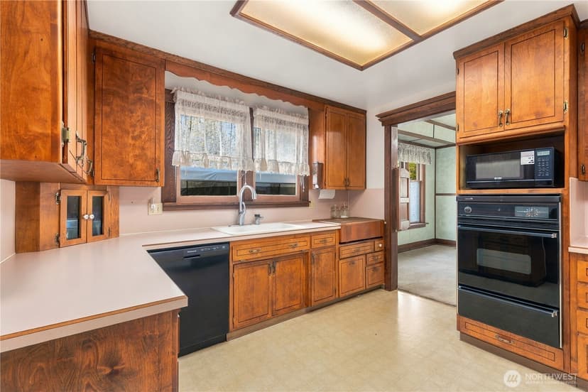 Property photo for 201 H Street SE, Auburn photo 8