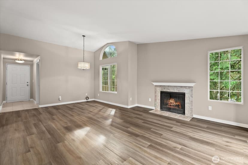 Property photo for 10009 NE 120th Lane #B301, Kirkland photo 7