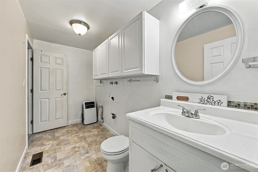 Property photo for 1805 204th Place SW, Lynnwood photo 13