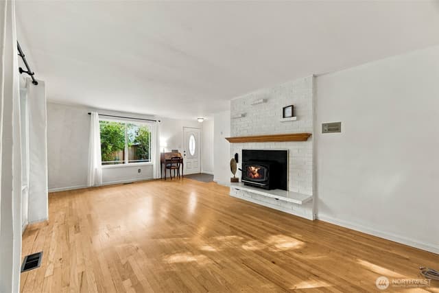 Property photo for 1805 204th Place SW, Lynnwood photo 4
