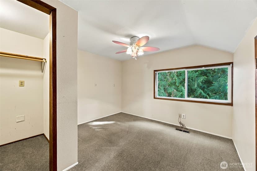 Property photo for 1805 204th Place SW, Lynnwood photo 22