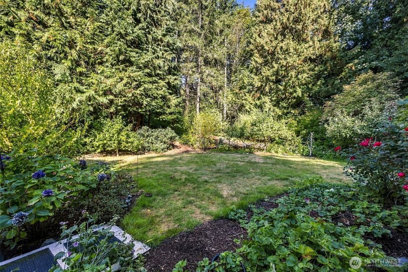 Property photo for 1805 204th Place SW, Lynnwood photo 26