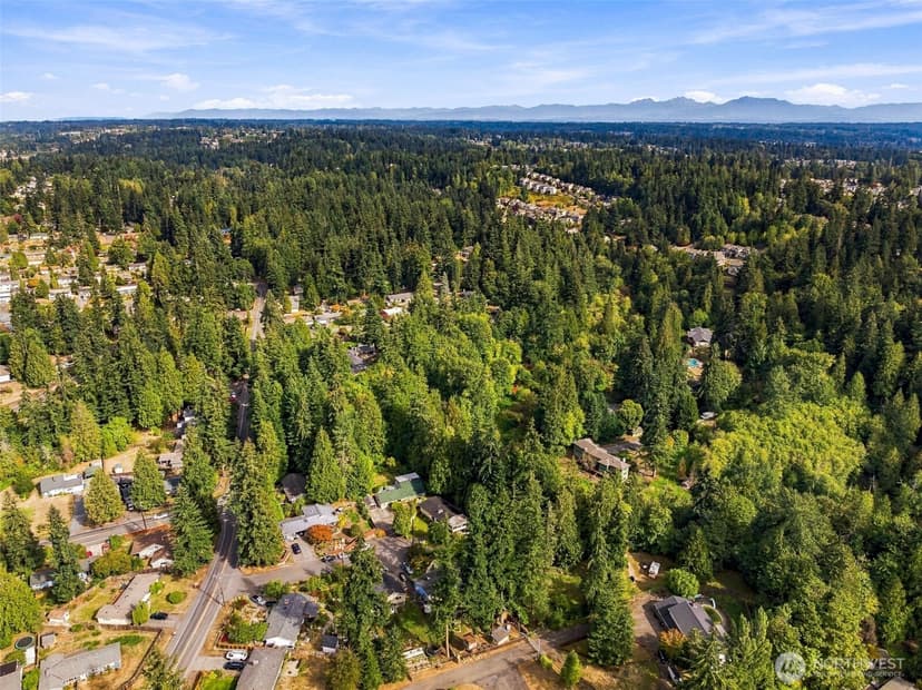 Property photo for 1805 204th Place SW, Lynnwood photo 38
