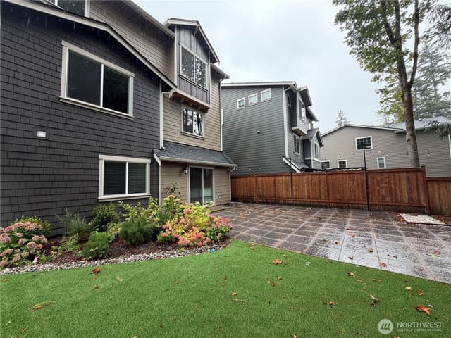 Property photo for 24743 SE 17th Place, Sammamish photo 2