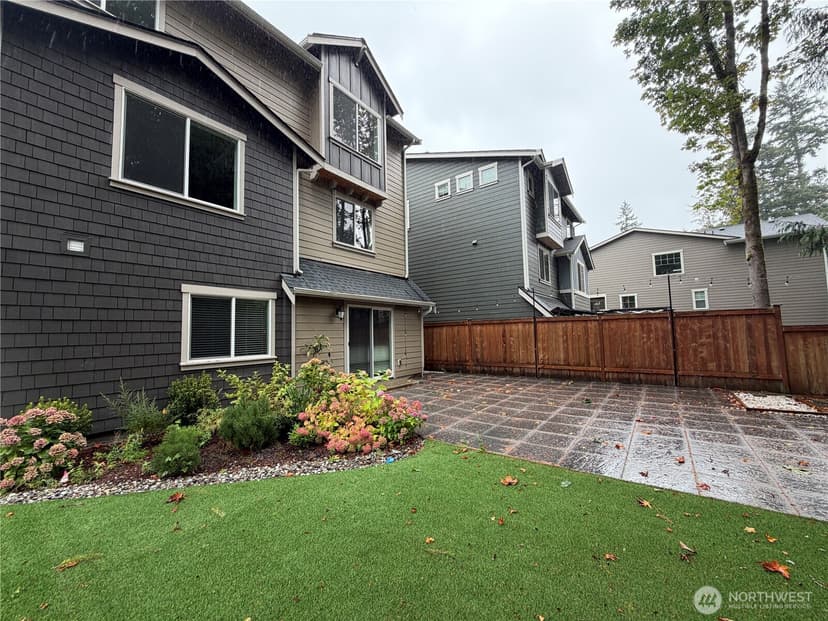 Property photo for 24743 SE 17th Place, Sammamish photo 2