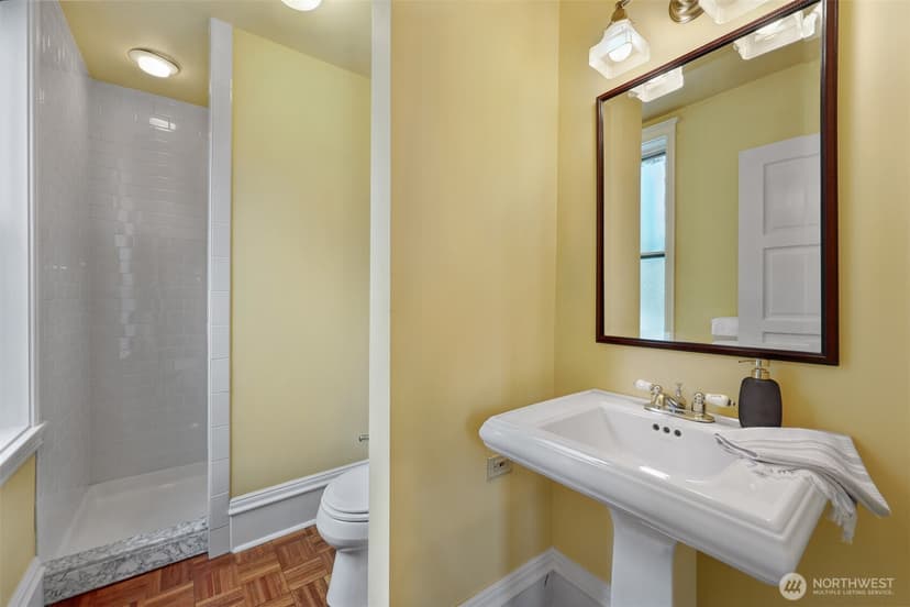 Property photo for 532 29th Avenue, Seattle photo 24